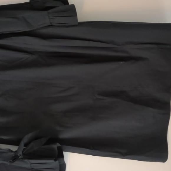 J Crew Black Flutter sleeves Shift V Neck Poplin dress Sz 10 LBD Minimalist - Picture 7 of 7